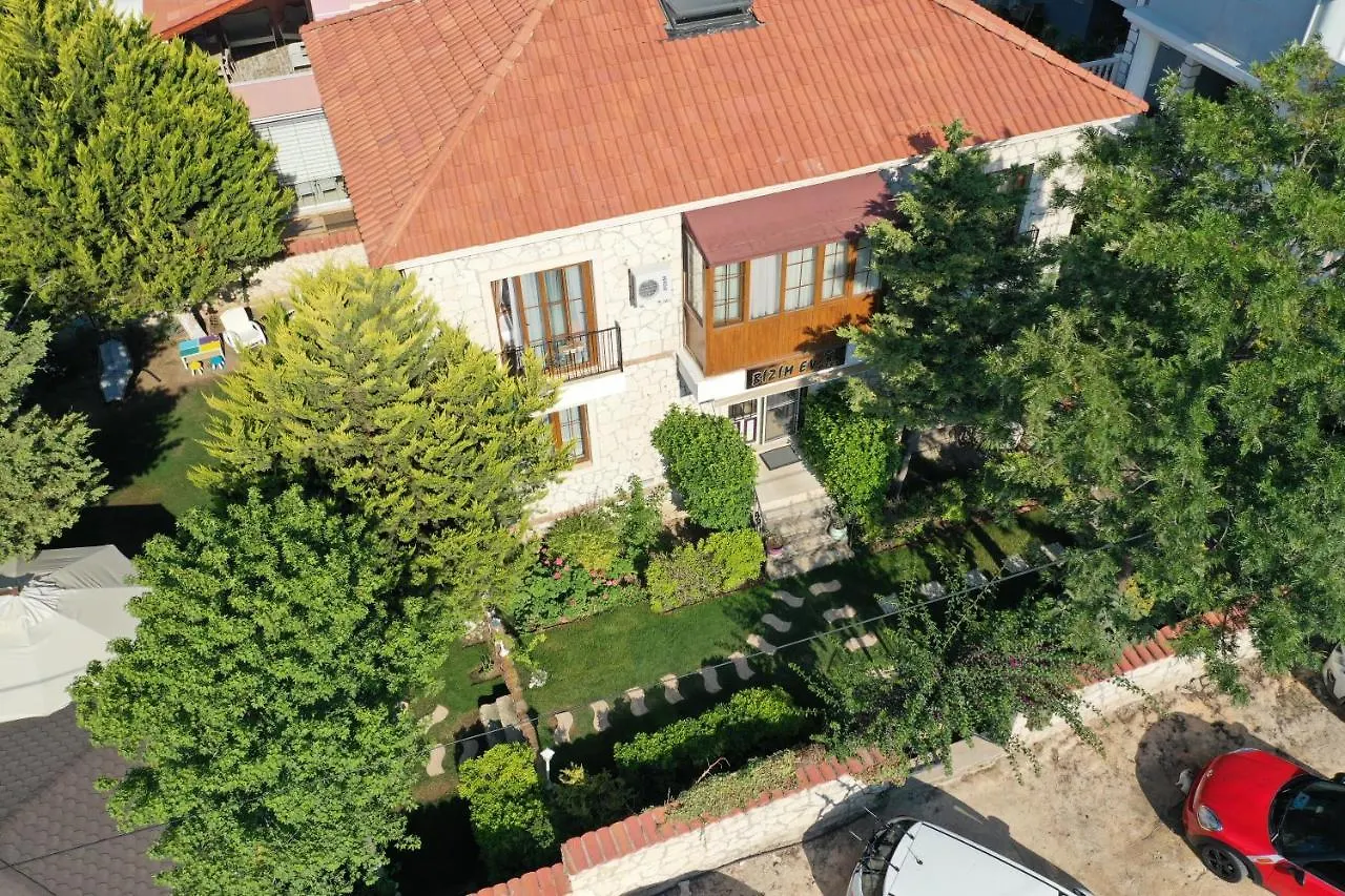Bed and Breakfast Bizim Ev Otel Alacati Σμύρνη Τουρκία