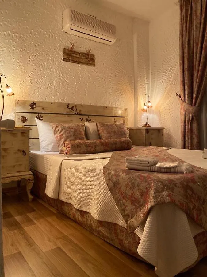 B&B Bizim Ev Otel Alacati İzmir Turcia